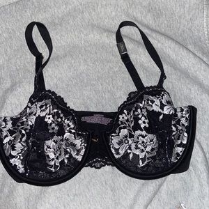 Victoria’s Secret bra